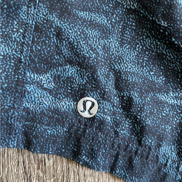 Lululemon Athletica Black and Blue Athletic Shorts - Picture 3 of 5